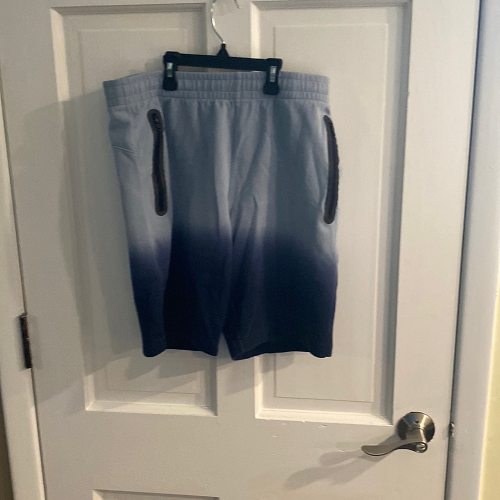 Old Navy men’s blue sweat- shorts